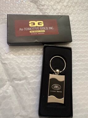 Land Rover Range Rover Branded Metal Keychain in Silver